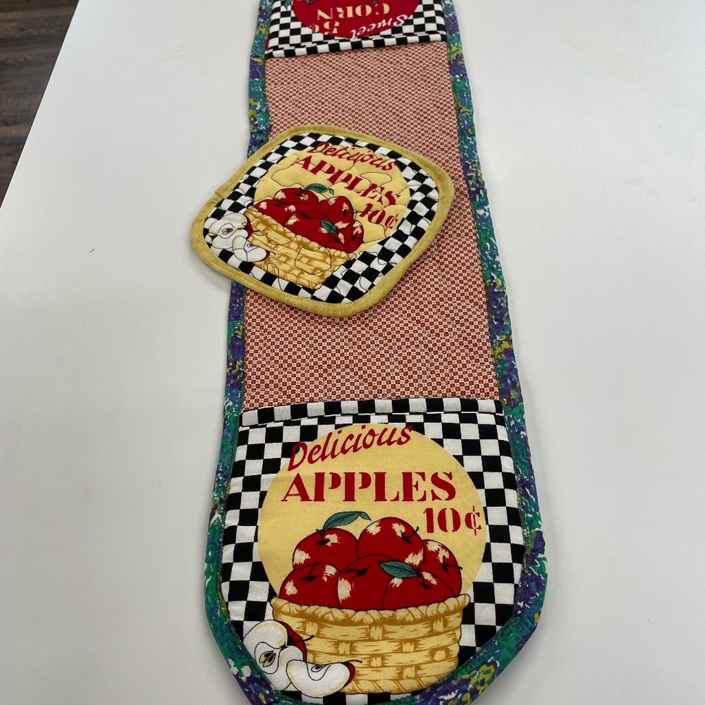 Handmade Double Oven Mitt Set with vintage fabric trim